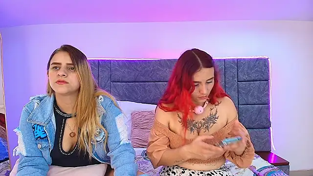 Dakota_Megan_69 webcam