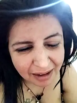 Webcam Model (Jann_Riya333)  is live.Free join now!