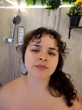 SeleneLuminari8 webcam