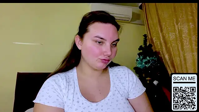 Dreamyblushfairy webcam