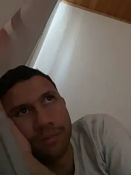 Michaell_Spinelly webcam