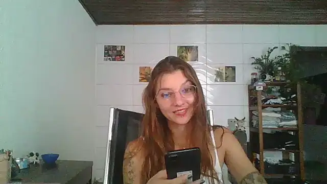 SweetyBabyDemon webcam