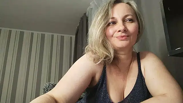 edithmanning - EdithManning's free webcam