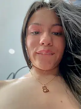 CHARLOTTE__05 webcam