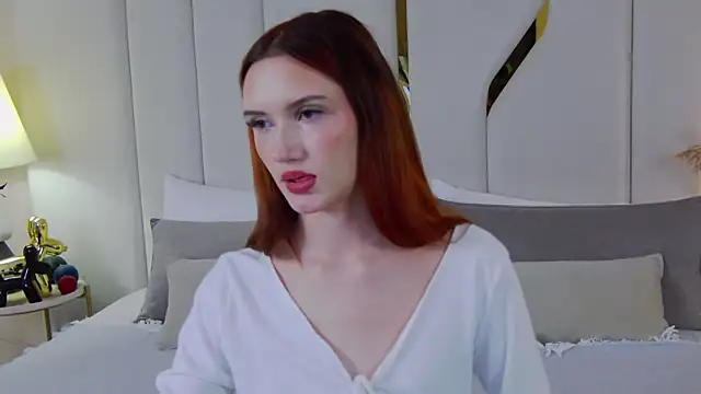 chloesimoon - ChloeSimoon's free webcam - UK Sex Cams