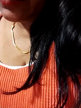 Webcam Model (tharu_sweet)  is live.Free join now!