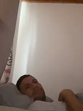 Michaell_Spinelly webcam