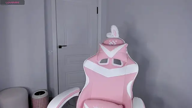 hee_young11 - Hee_young11's free webcam