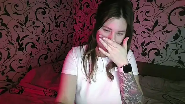 youremilie - YourEmilie's free webcam