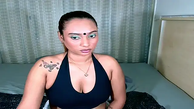 sexyindianchic webcam