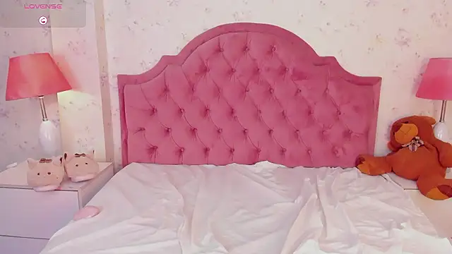 susanacreed - SusanaCreed's free webcam