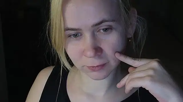 riley_roo - Riley_Roo's free webcam