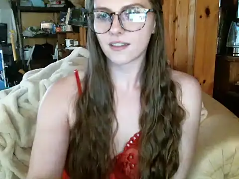 katie_kitten38 - Katie_kitten38's free webcam