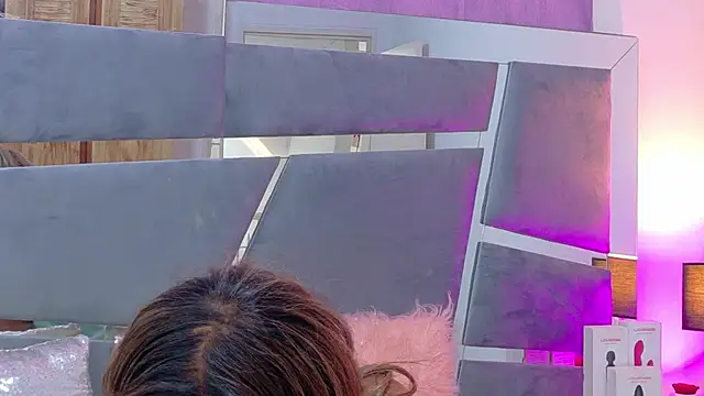 LorraiineJohnson webcam