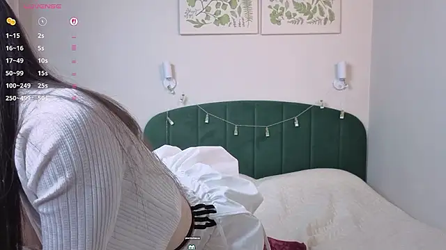 sylviahamilton - SylviaHamilton's free webcam