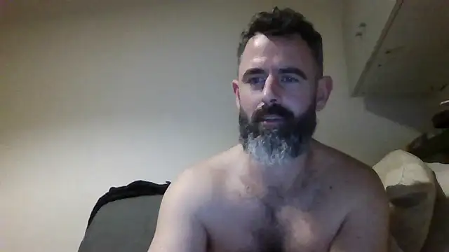 whatYwantMorrre webcam