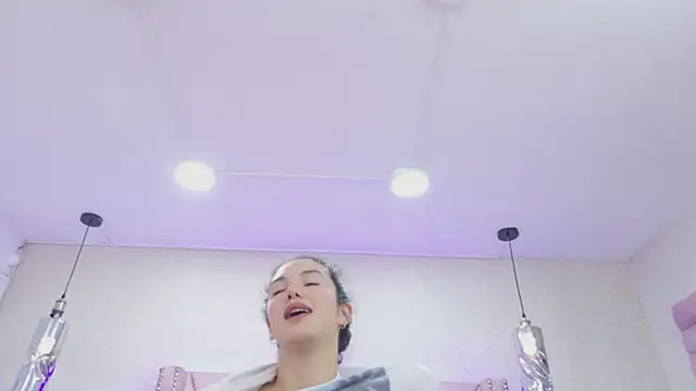 roxanaangel - RoxanaAngel's free webcam