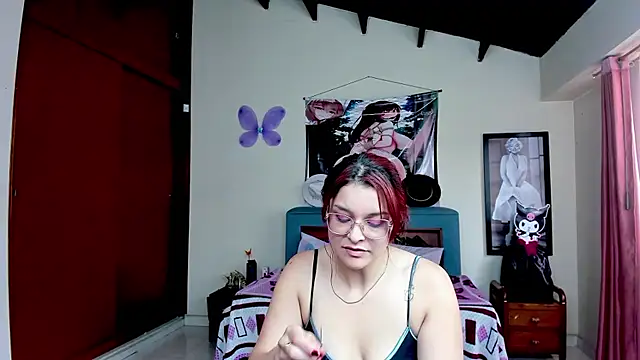 Marilynselxoveanalhard webcam