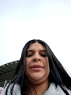 Webcam Model (Layla-daring)  is live.Free join now!