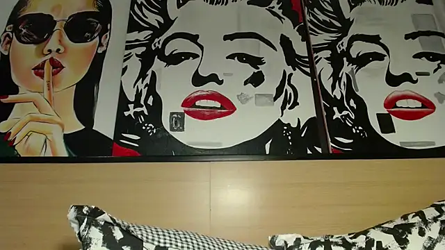 Sweetmintsoap webcam