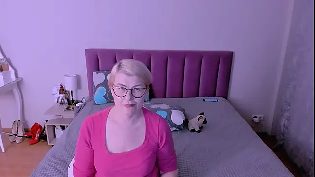 sabrinamacmarren - Sabrinamacmarren's free webcam