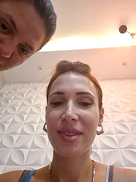 Irresistible24 webcam