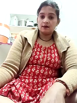 Webcam Model (Mohni_love)  is live.Free join now!