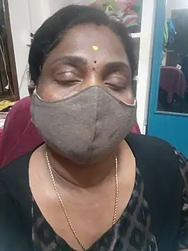 Webcam Model (Tamil_Kavitha10)  is live.Free join now!