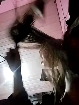 IndiaLuluzinha webcam