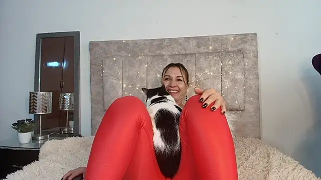 ingridbergman - Ingridbergman's free webcam - UK Sex Cams