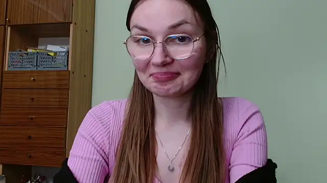 looveellyx - LooveELLYx's free webcam - UK Sex Cams