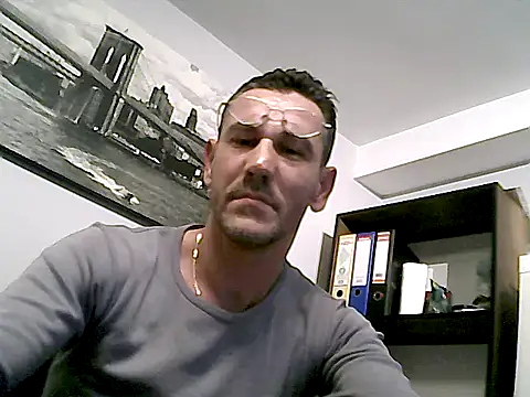 mastercharisma35 webcam