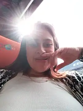 latina_sexy1 (F young) - Ride you dick