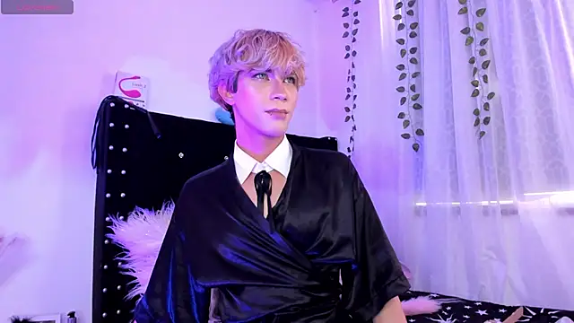 Cooperrosscute233 webcam