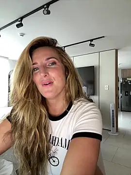 thescorpionfr_ - Thescorpionfr_'s free webcam