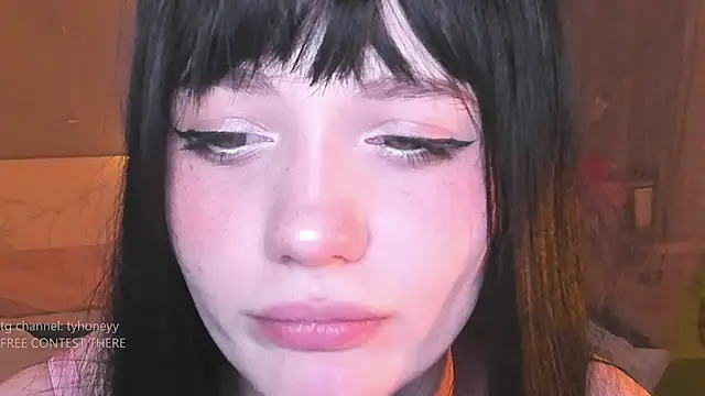 ElizabethBritanny webcam