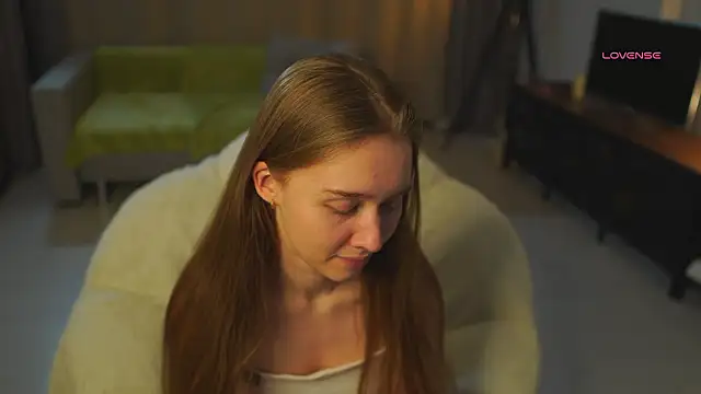 sharanewbern - SharaNewbern's free webcam