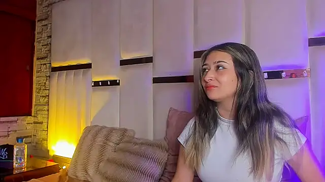 ANLLELOAndANGELA webcam