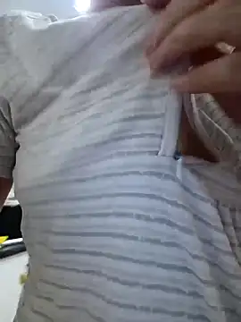 emilyhomegirl1 - Emilyhomegirl1's free webcam - UK Sex Cams