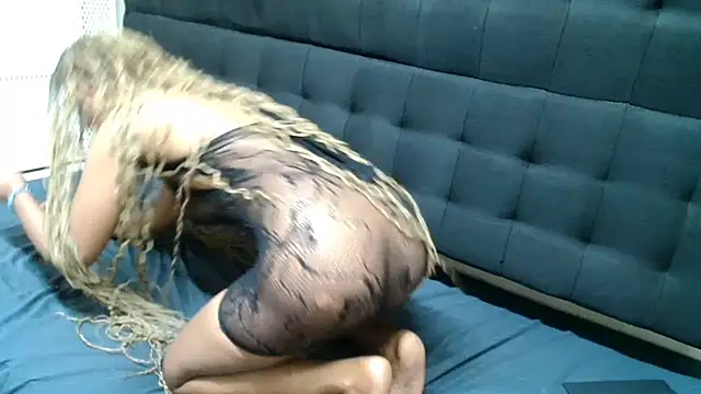 EbonyBlazexxx webcam