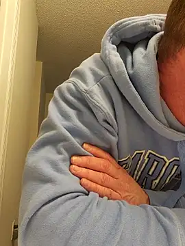 bigtater1999 (Ask my age) - Cum for you baby