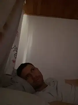 Michaell_Spinelly webcam