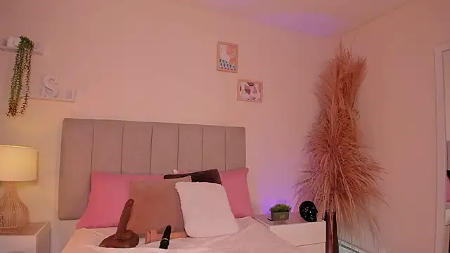 curvyliciousss webcam