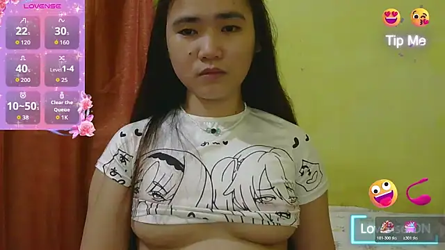 HornyAsian4uxx webcam