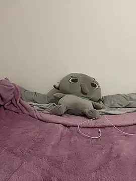 Webcam Model (BellaRosex_x)  is live.Free join now!