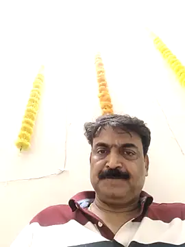 mystery3959 (Ask my age) - Romantic meet vibes