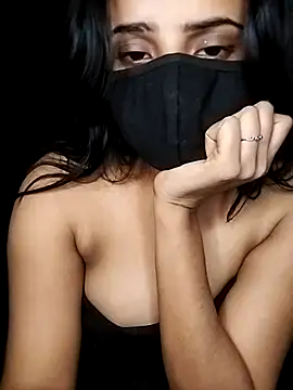 amisha2 (F young) - Cream on pussy