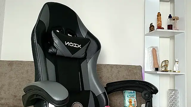 Nahomi_rous777 webcam