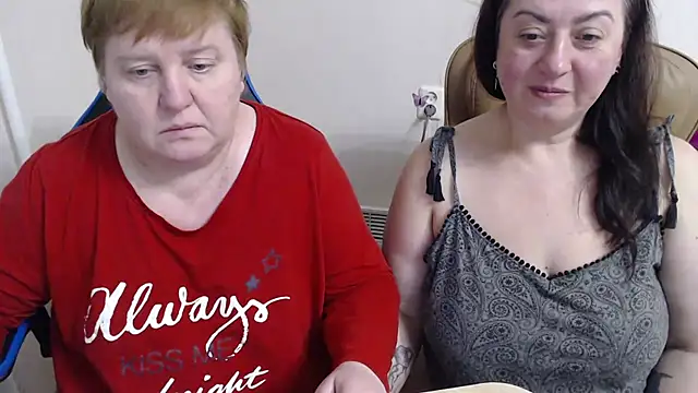 Bertie_Adeline webcam