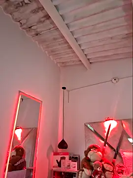 mariapau_83 - MariaPau_83's free webcam